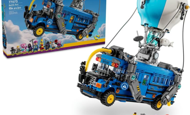 LEGO Fortnite Savaş Otobüsü 77073