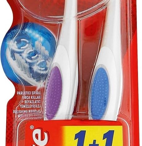 Colgate 360 Optik Beyaz Dil ve Yanak Temizleyicili Orta Beyazlatıcı Diş Fırçası 1+1