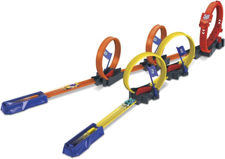 Hot Wheels® Çok Çemberli Yarış Seti