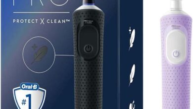 Oral-B Şarjlı/Elektrikli Diş Fırçası Vitality Pro 2'li Siyah&Lila Avantaj Paketi