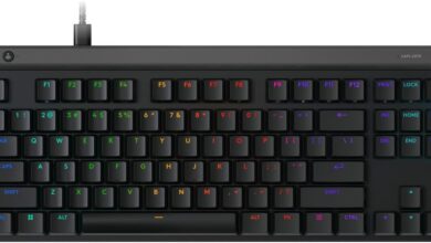 Logitech G G515 TKL Kablolu Düşük Profilli Oyun Klavyesi, Tamamen Özelleştirilebilir RGB, Çift Katmanlı PBT Tuş Kapakları, İngilizce Tuş Dizilimi, Siyah