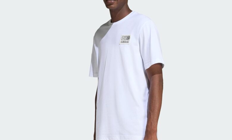 adidas MEMORIES OF SPORT PATCH GRAPHIC T-SHIRT