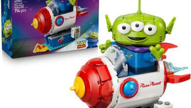 LEGO Disney ve Pixar Oyuncak Hikayesi Pizza Gezegeni Roketli Uzaylı 43307